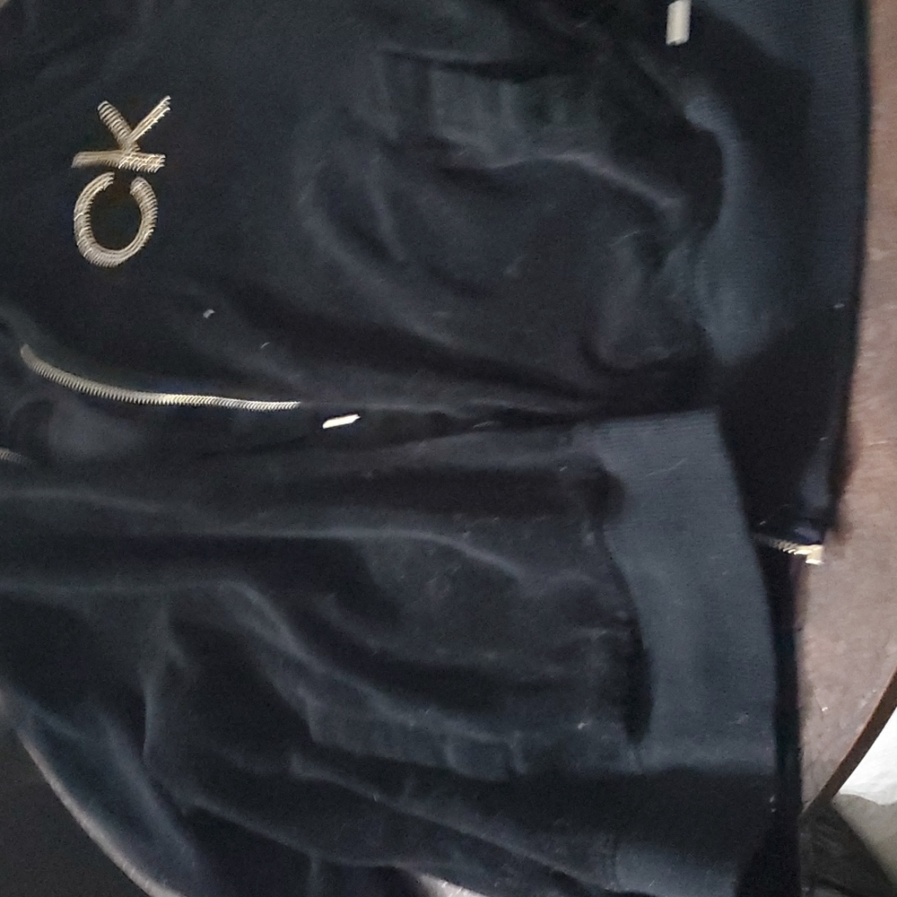 Women's Calvin Klein hoodie velour very nice